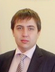 И.С.Крахмалев, доцент кафедры фармации ФПО, сп.по УМР деканата ФПО